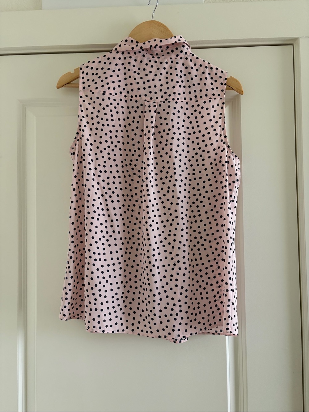 Karl Lagerfeld Pink and Black Polka Dot Sleeveless Button-Up Blouse - Picture 3 of 3